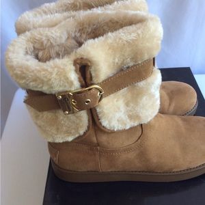 Size 9 Guess Ankle Boots